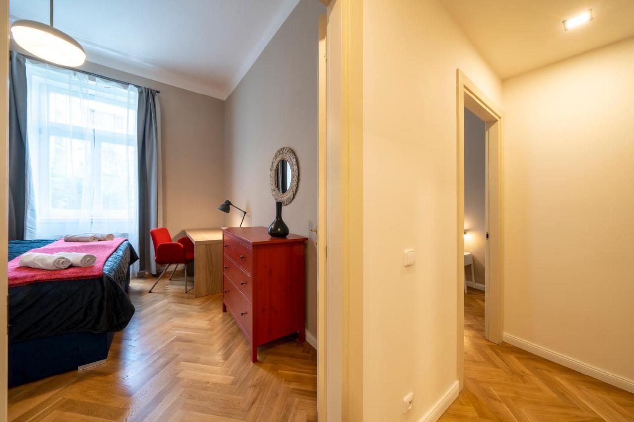 Apart Hotel Zborovska 프라하 외부 사진