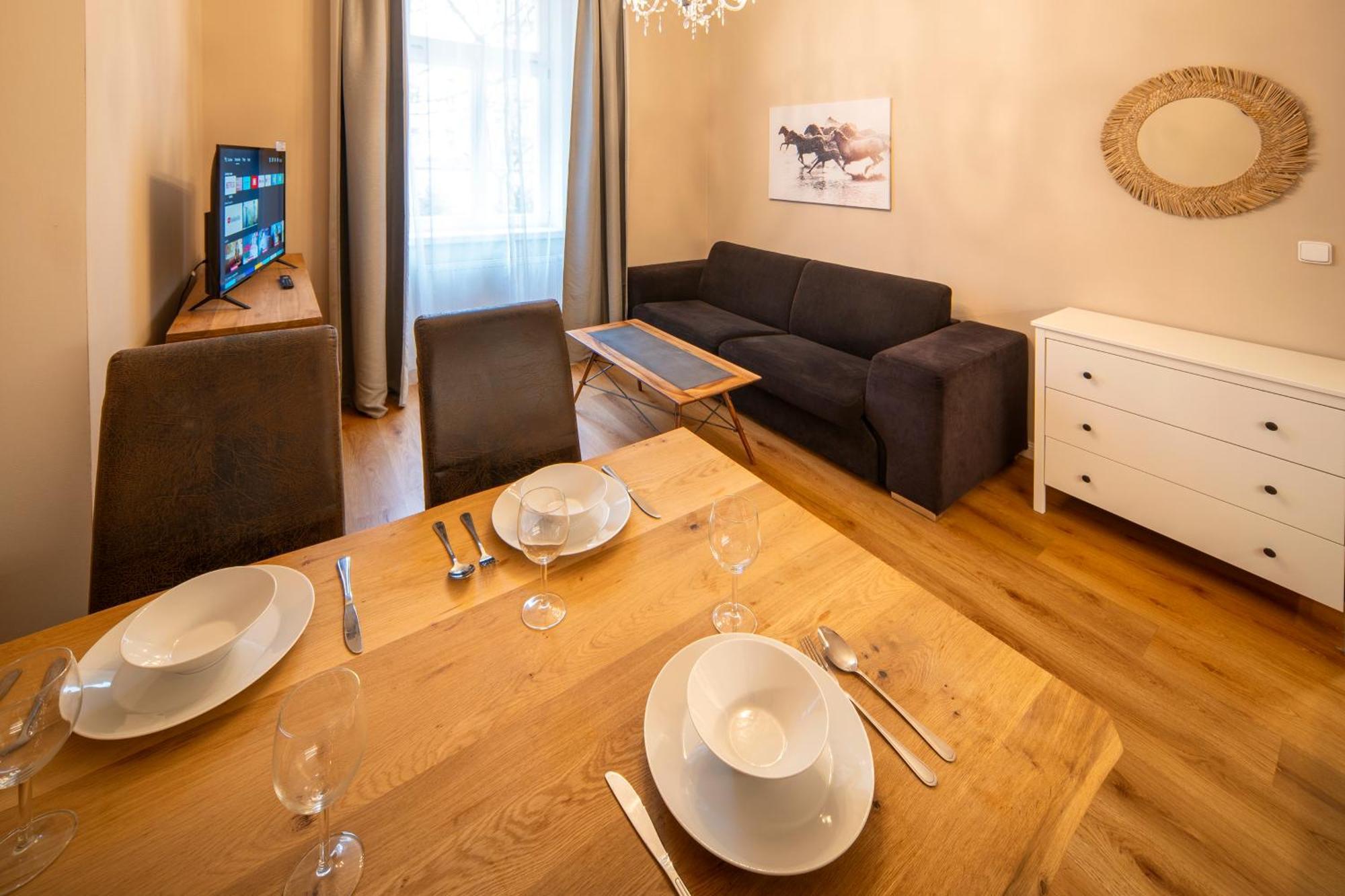 Apart Hotel Zborovska 프라하 외부 사진