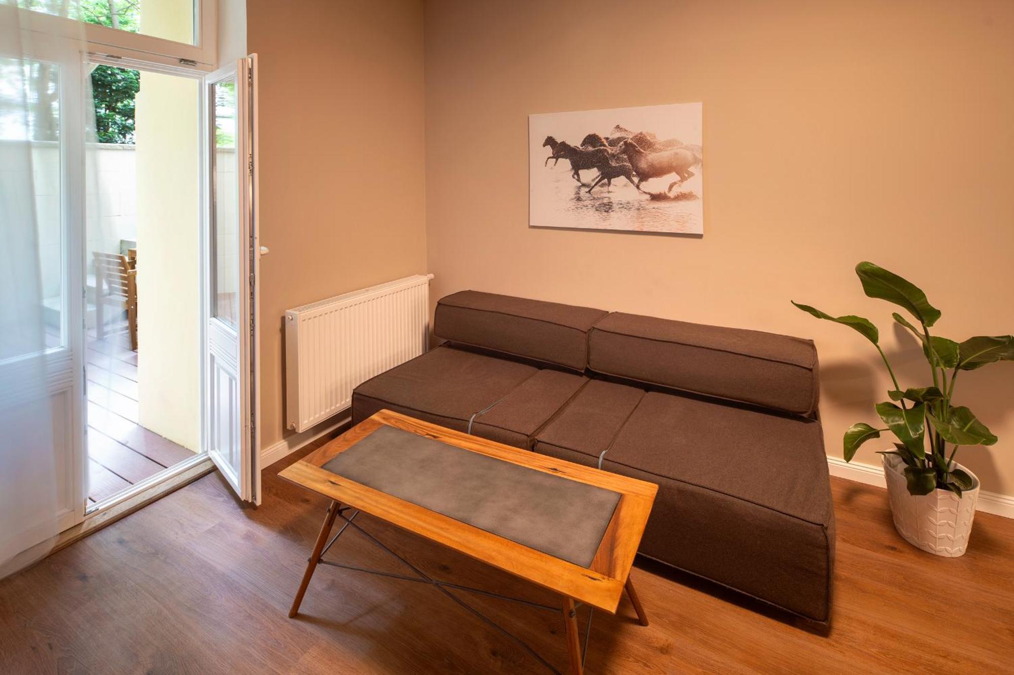Apart Hotel Zborovska 프라하 외부 사진